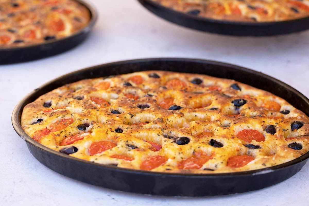 Focaccia pugliese